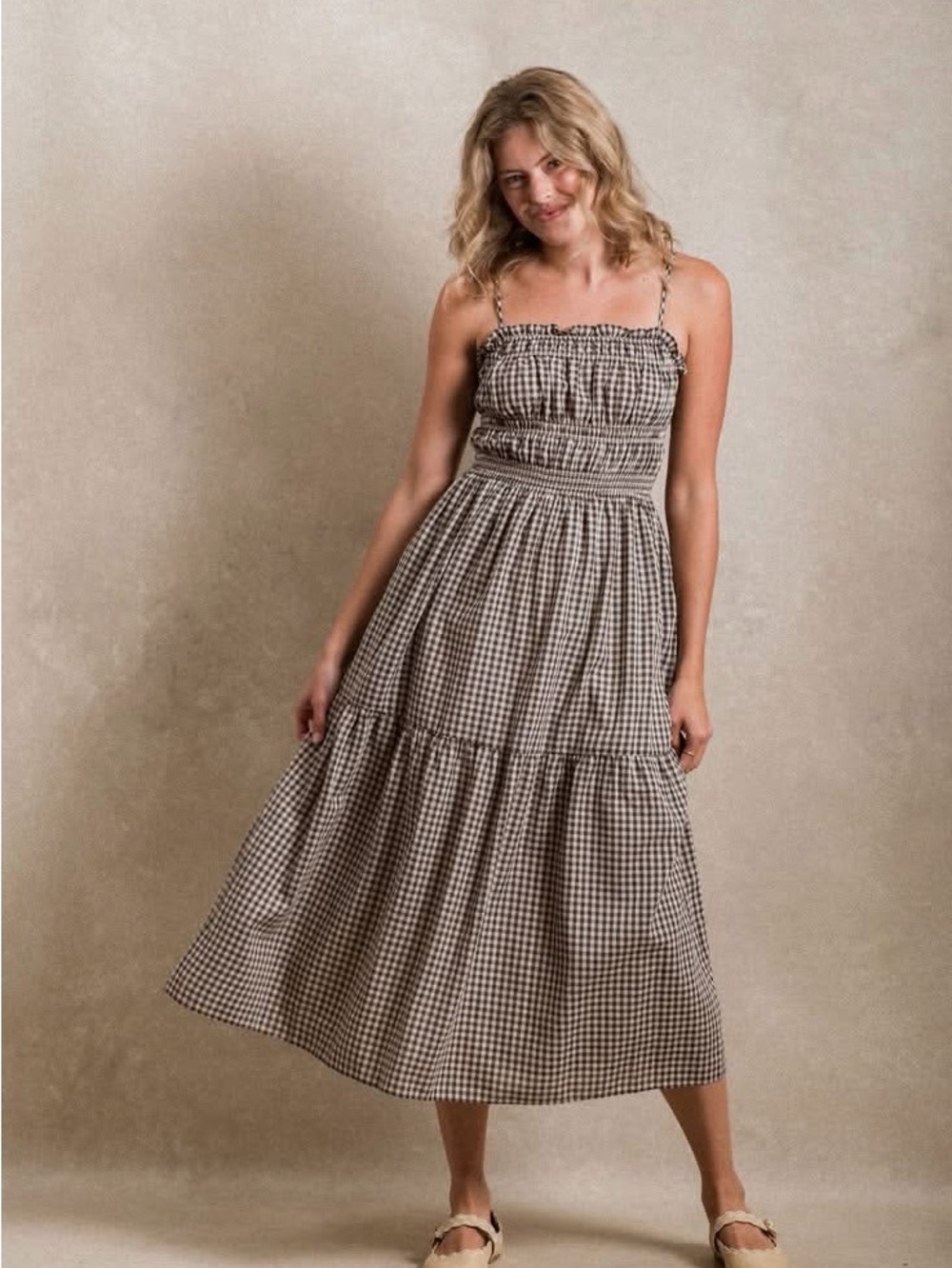 Neuflora Chestnut Everly Smocked Gingham Midi Dress - Brown/White